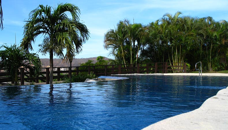 Villas Sol Hotel & Beach Resort